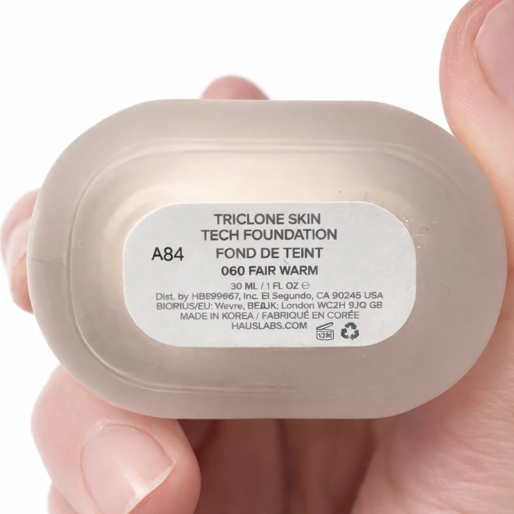 Haus Labs Triclone Foundation 060 Fair Warm · Swatched Once · Sanitized